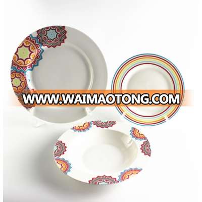 2019 New Design Romany New bone China 18pcs Dinner Set